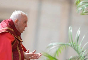Papież: Bóg towarzyszy nam nawet w największym opuszczeniu