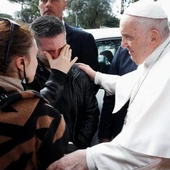 Papieska hospitalizacja przypomniała o cierpieniu dzieci