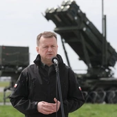 Szef MON: Polska jest już bardzo zaawansowana w budowie systemu wielowarstwowej obrony przeciwlotniczej