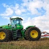 Części do maszyn rolniczych – jak dobrać je odpowiednio do modelu maszyny?