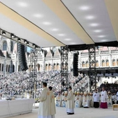 Papież w Budapeszcie: bądźmy dla wszystkich otwartą bramą!