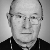 Śp. Biskup Piotr KRUPA (1986-2024)