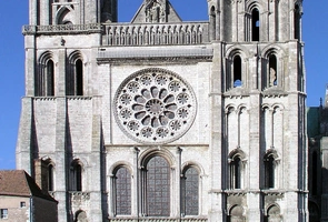 Francja: pielgrzymka do Chartres z rekordową liczbą 16 tys. uczestników