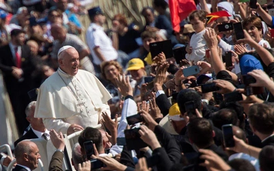 Organizatorzy ŚDM zapewniają: wydarzenie nie odbędzie się bez udziału Franciszka. Co jeśli papież nie będzie mógł polecieć do Lizbony?