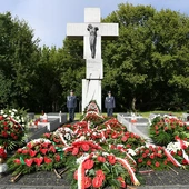 Czy Polska i Ukraina sprostają wyzwaniu pojednania? O zbrodni wołyńskiej mówi prof. Alexander J. Motyl