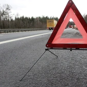 Coraz bezpieczniej na polskich drogach. W pierwszym półroczu zmniejszyła się liczba wypadków i ofiar