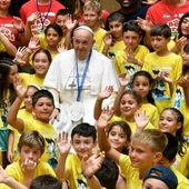 Papież do dzieci na watykańskiej półkolonii: czy wiecie, kto dla mnie jest największym bohaterem?