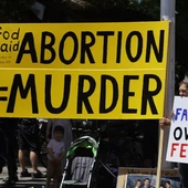 Aborcja podstawowym prawem UE? Europejscy biskupi stanowczo: to etycznie nieuzasadnione