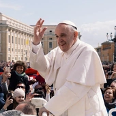 Papież spotkał się z uchodźcą, który przeszedł przez piekło obozów libijskich