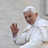 „Biskupie Bätzing, wzywam Ekscelencję do zaprzestania głoszenia fałszywych twierdzeń na temat Benedykta XVI”