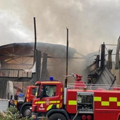 W wyniku nocnego ostrzału Lwowa spłonął magazyn Caritas. W środku było 300 ton darów