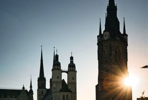 Jak promować życie? W niemieckim Halle kościelny dzwon oznajmia każde nowe narodziny