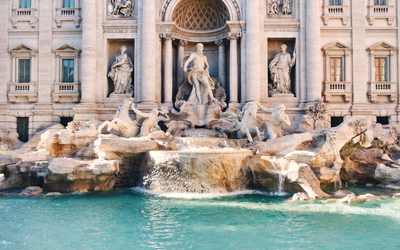 Niezwykły przewodnik po Rzymie Magdaleny Wolińskiej-Riedi zachęca do zwiedzania miasta „wszystkimi zmysłami”