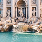 Niezwykły przewodnik po Rzymie Magdaleny Wolińskiej-Riedi zachęca do zwiedzania miasta „wszystkimi zmysłami”