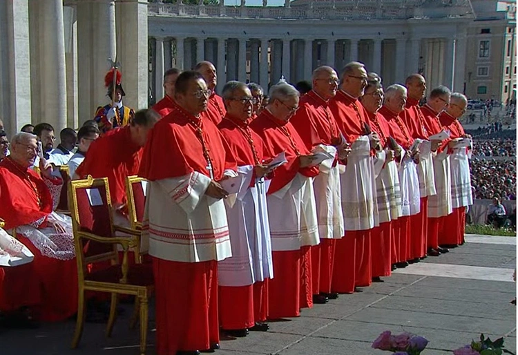 Papież do nowych kardynałów: mamy być Kościołem symfonicznym i synodalnym, kierowanym przez Ducha Świętego