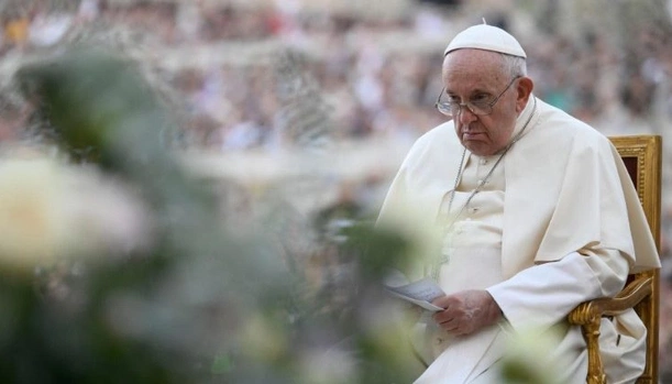 Franciszek podczas czuwania przed Synodem: prośmy o czas braterstwa oraz oczyszczenia z ideologii i polaryzacji