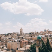 Jerozolima przypomina dziś miasto duchów