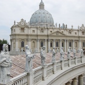 Listopad: Kościół modli się za papieża