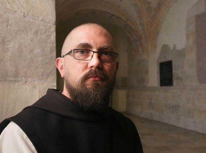 Msza święta jest ofiarą – o tym nie wolno zapomnieć. Droga do zmartwychwstania wiedzie przez krzyż