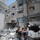 Katastrofa humanitarna w Gazie: brakuje podstawowych środków medycznych, zniszczono szpitale