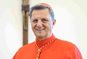 Sekretarz Generalny Synodu za „nadaniem twarzy biskupowi synodalnemu”
