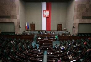 Co najmniej 500 mln zł z budżetu państwa ma być przeznaczone na finansowanie in vitro. Sejm przyjął ustawę