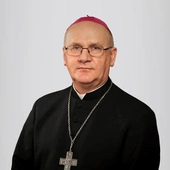 Arcybiskup Józef GÓRZYŃSKI
