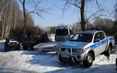 Zaginęła 14-latka z ośrodka w Kamieńcu – nocne poszukiwania bez rezultatu