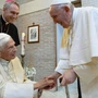 Biograf o Benedykcie XVI: to pełen pogody ducha człowiek; wierzę, że poszedł do nieba