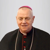 Biskup Zbigniew KIERNIKOWSKI