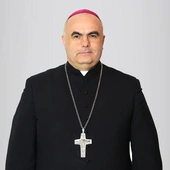 Biskup Adam BAB
