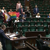 „Stop LGBT” w Sejmie. Marszałek przerywał wystąpienie