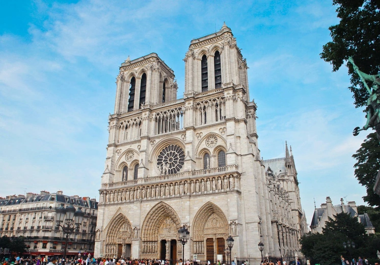 Kościół we Francji kurczy się w drastycznym tempie, nie dotyczy to jedynie nurtów konserwatywnych