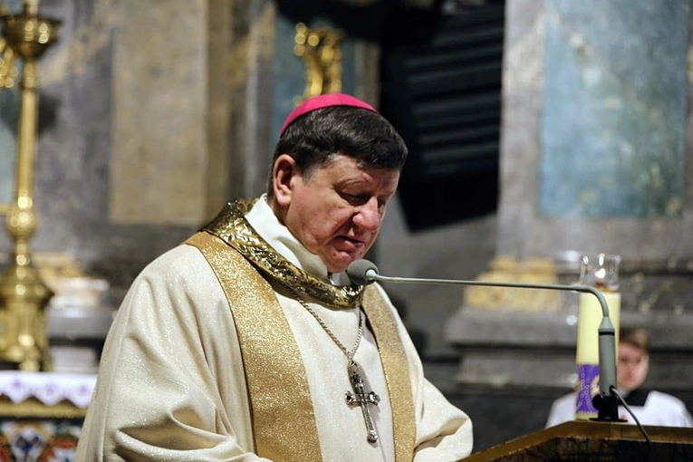 Przewodniczący Episkopatu Ukrainy: drugą rocznicę wojny przeżyjmy w pogłębionej modlitwie i poście