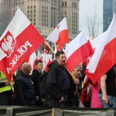 Protestujący rolnicy po spotkaniach w Sejmie i KPRM: nie ma porozumienia. Kolejny protest 6 marca  