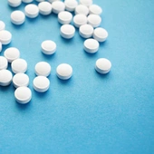 Senat przyjął bez poprawek ustawę o tabletce „dzień po”. Rekomendacja minister sprzeczna z medycznymi faktami 