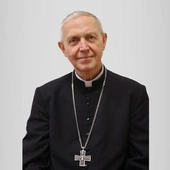 Biskup Piotr LIBERA