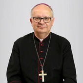 Biskup Andrzej CZAJA