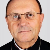 Biskup Tadeusz PIKUS