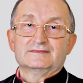 Biskup Stefan REGMUNT