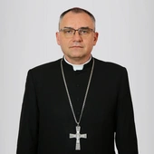 Biskup Robert CHRZĄSZCZ