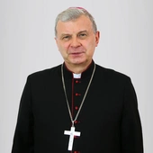 Biskup Tadeusz BRONAKOWSKI