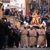 Wielki Piątek na Malcie: widowiskowe procesje i ważne pytanie: kim dla ciebie jest Jezus? [GALERIA ZDJĘĆ]