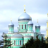 Rosja: elita kremlowska chroni się w klasztorze przed... końcem świata. Miał tu przyjeżdżać sam Putin