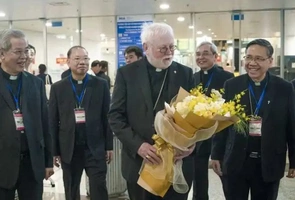 Abp Paul Gallagher w Wietnamie: kolejny etap ocieplenia relacji z Watykanem