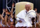 „Święty Prorok. Karol Wojtyła – Jan Paweł II” – nieznane fakty z życia Papieża Polaka w nowej książce Jolanty Sosnowskiej! 