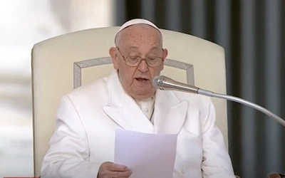 „Nie dajcie się zwieść kulturze śmierci”. Franciszek przypomina o 10. rocznicy kanonizacji papieża Polaka [wideo]
