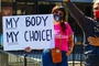 Aborcja bezpieczniejsza niż poród? Szkodliwy mit powtarzany od lat