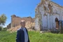Ukraina: po zniszczeniu kościoła przez Rosjan wierni modlą się w kontenerze