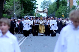 BOZE_CIAŁO4.jpg